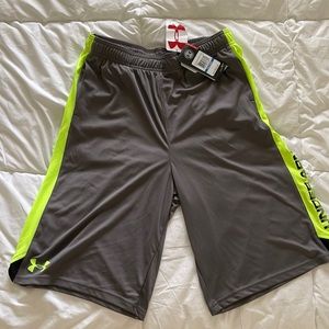 Under Armour Youth XL Gray Basketball Shorts
